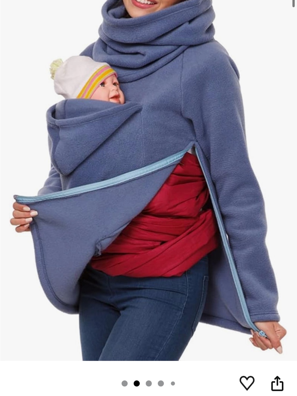 Cozy Blue kangaroo pocket for baby carrying - Picture 4 of 4